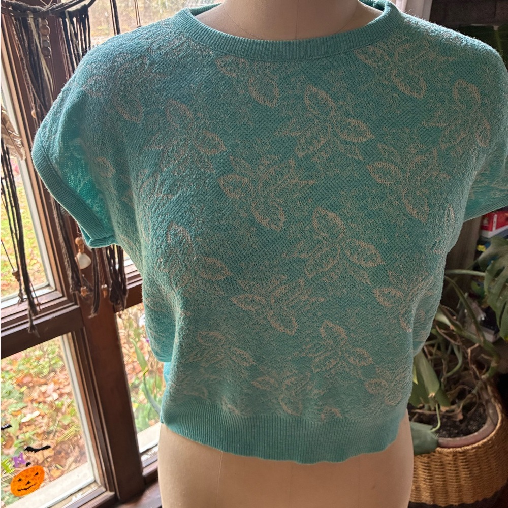 Knit Women's Teal Leaf Pattern Top